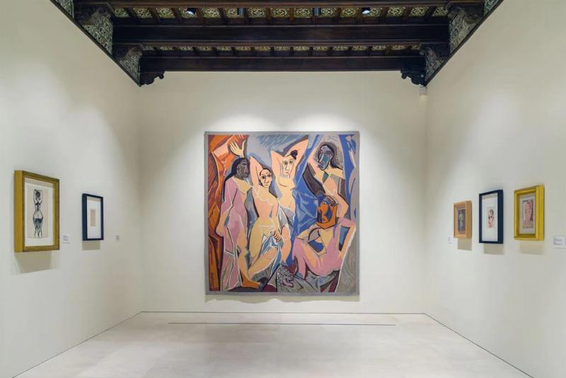 Un portrait cubiste analytique de Picasso, fragmenté et abstrait, révélant la déconstruction du visage humain par l’artiste.